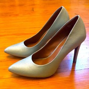Cosmopolitan heels — Size 8.5. Never been worn outside of store! 💜